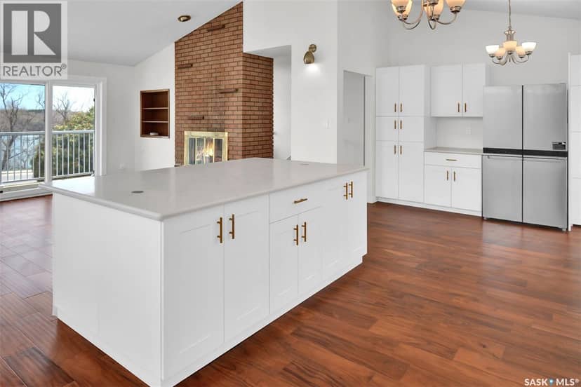 2113 Spadina CRESCENT E — photo 12 of 40