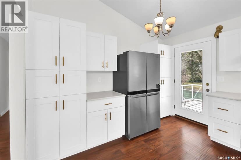 2113 Spadina CRESCENT E — photo 13 of 40