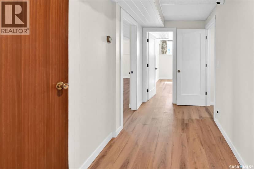 2113 Spadina CRESCENT E — photo 22 of 40