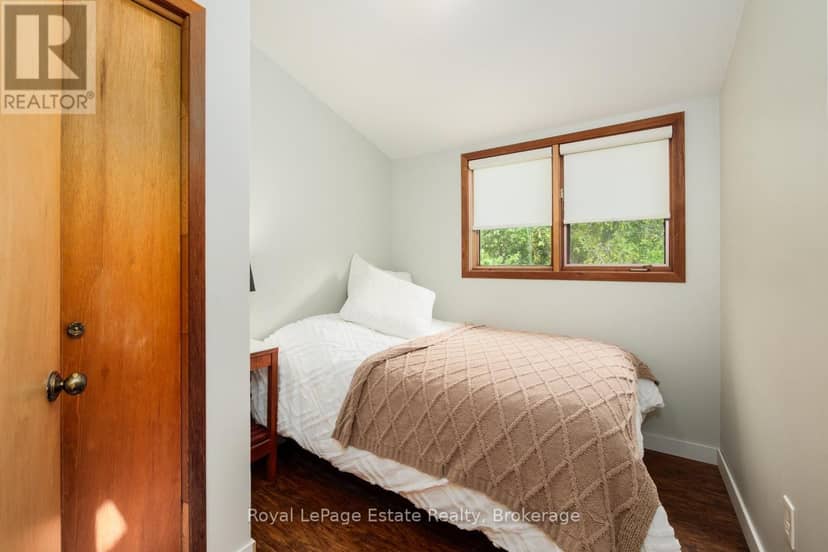 32 London Street — photo 25 of 34