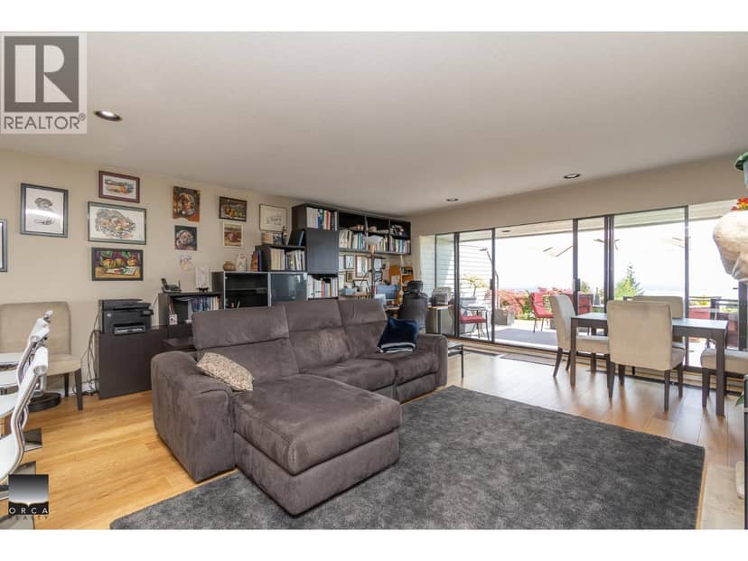 11 2246 FOLKSTONE WAY, West Vancouver, photo 2