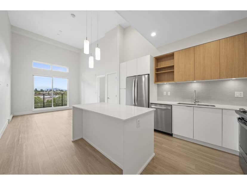 610 6950 NICHOLSON ROAD, Delta