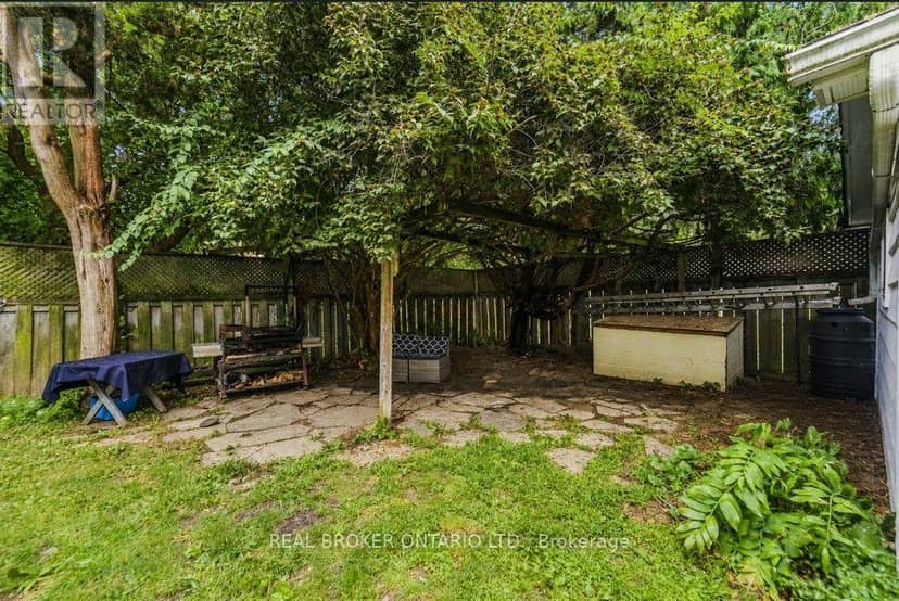 177 York Road — photo 18 of 26