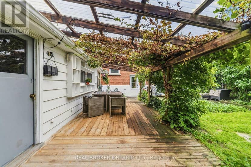 177 York Road — photo 20 of 26