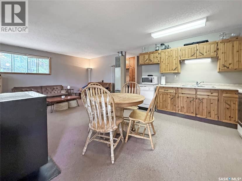 3 White Spruce CRESCENT — photo 26 of 40