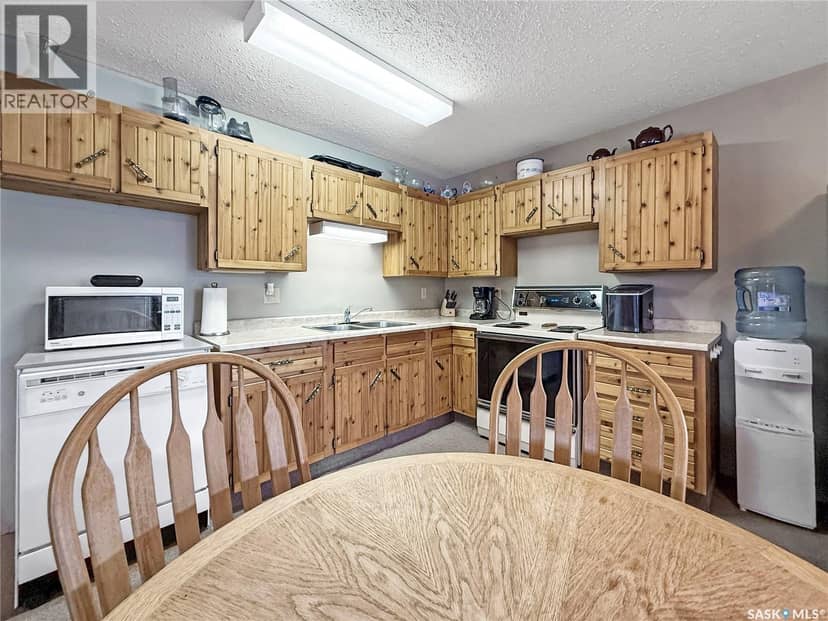 3 White Spruce CRESCENT — photo 27 of 40
