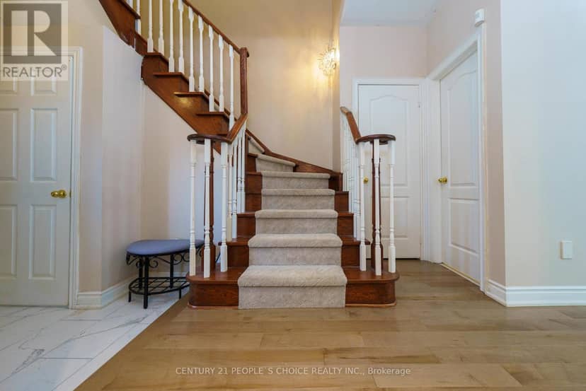 2296 Owlridge Drive, Oakville, photo 6