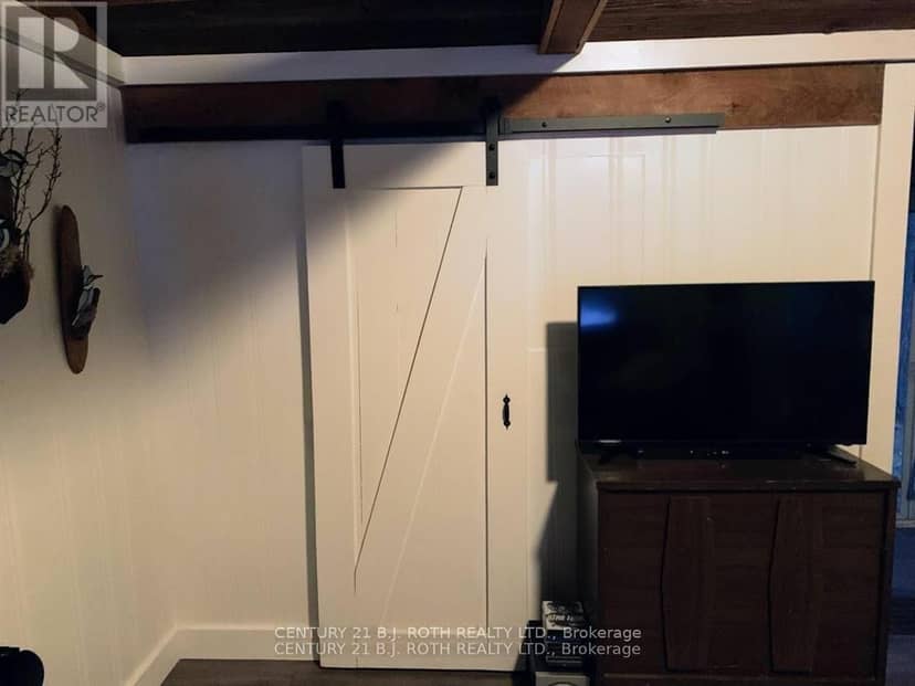 24 Severn River — photo 24 of 25