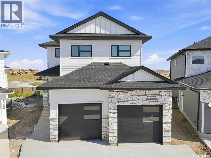 339 Sharma CRESCENT — photo 2 of 40