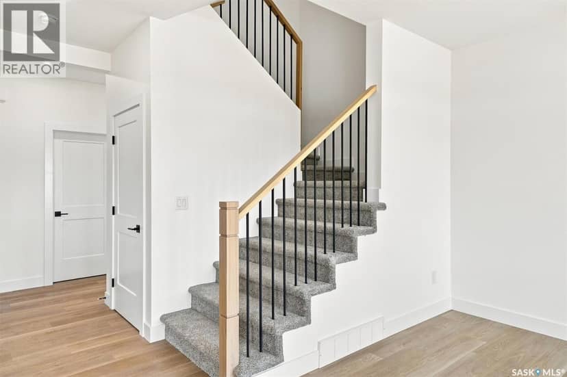 339 Sharma CRESCENT — photo 30 of 40
