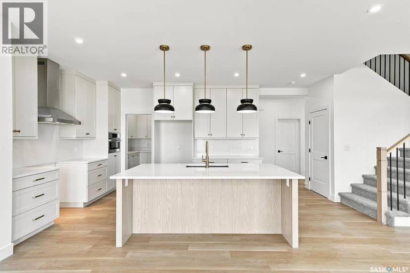 339 Sharma CRESCENT — photo 6 of 40