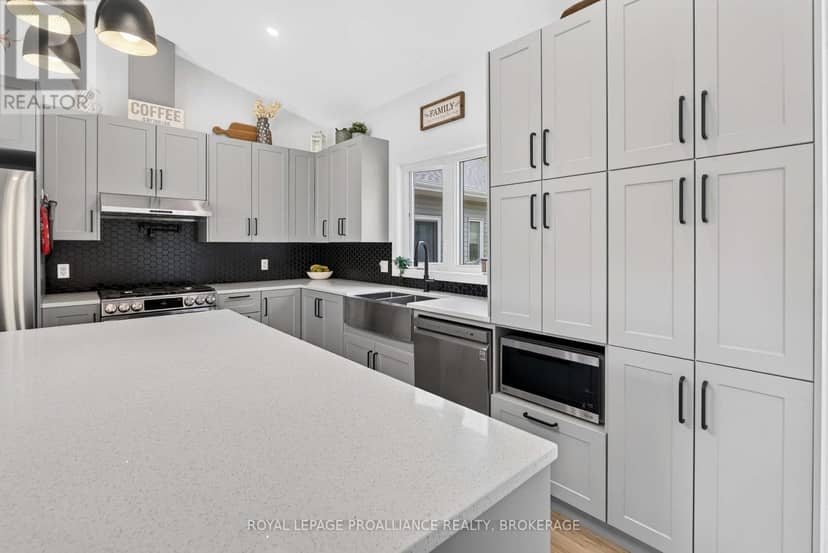 499 Bush Road — photo 13 of 40