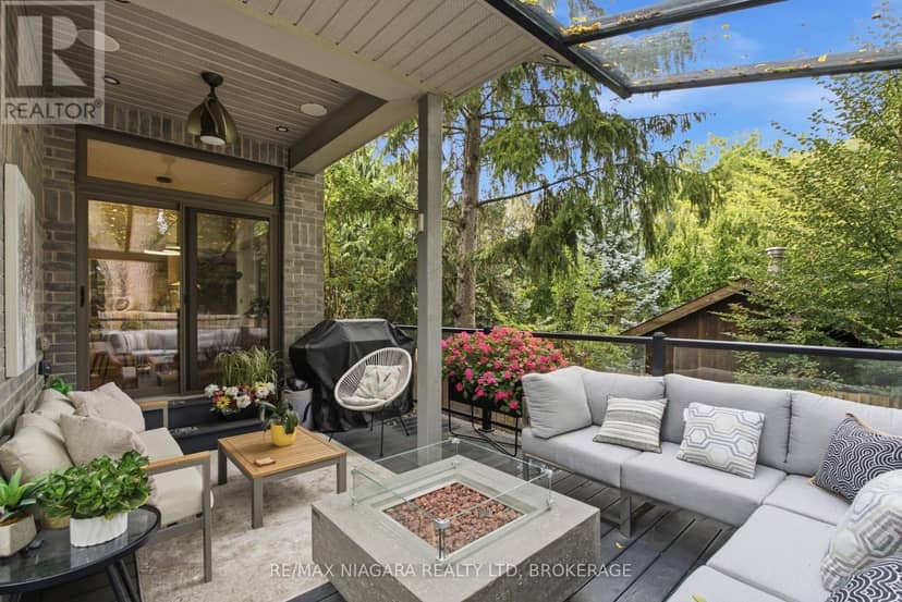 8 - 6 Tanner Circle — photo 5 of 40