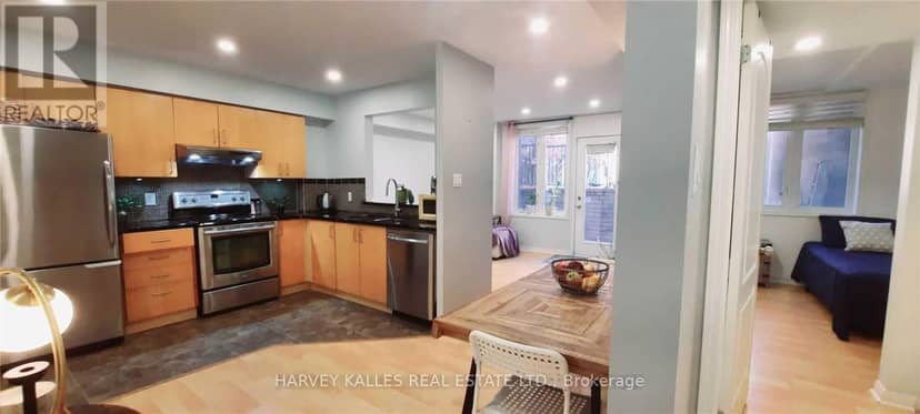 220 - 28 Douro Street — photo 8 of 30