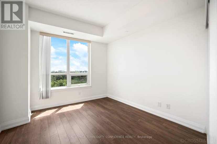 727 - 7161 Yonge Street — photo 12 of 23
