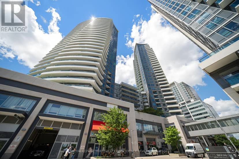 727 - 7161 Yonge Street, Markham, photo 2