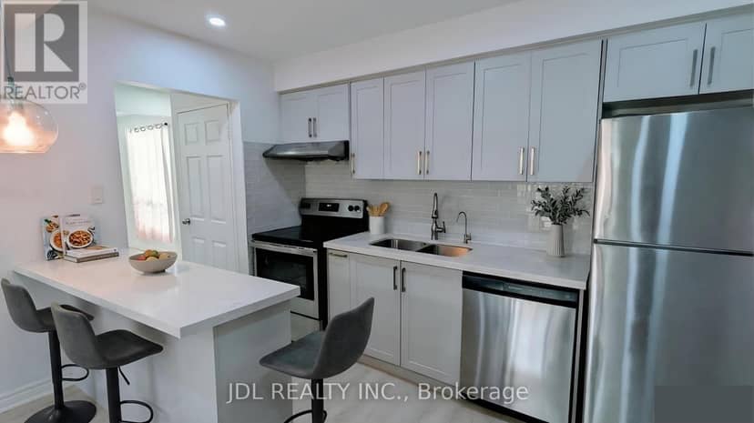 5 - 431 Keats Way — photo 9 of 15