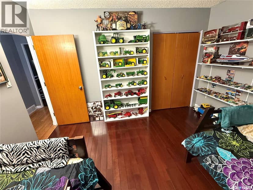 502 101st STREET — photo 15 of 35