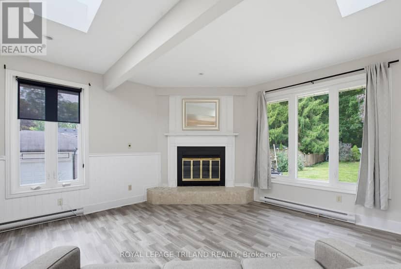 6267 Sunset Road — photo 14 of 40