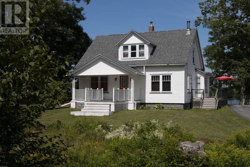 127 Chemin Old Oak Road — photo 2 of 40