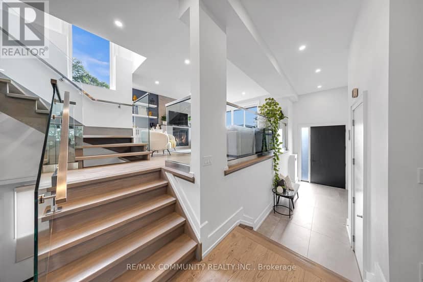 7 Derwyn Road, Toronto, photo 6