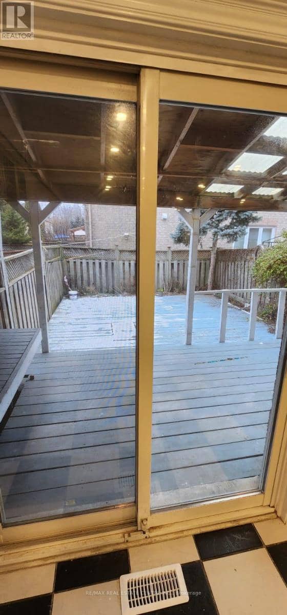 6850 Dillingwood Drive — photo 11 of 40