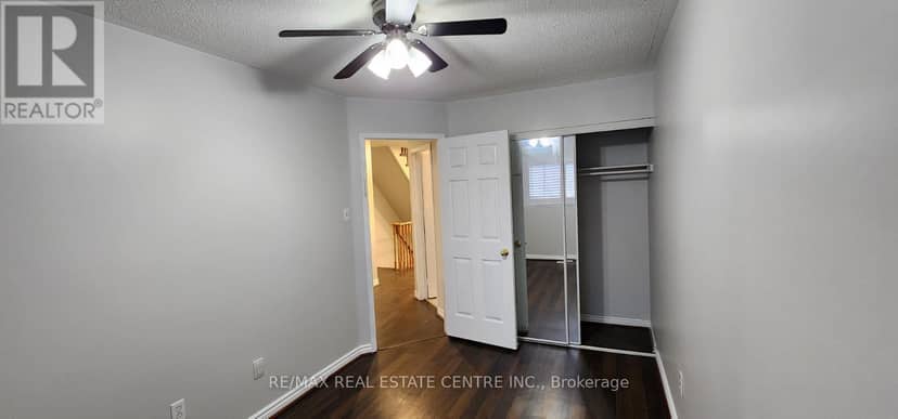6850 Dillingwood Drive — photo 23 of 40