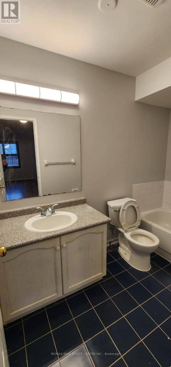 6850 Dillingwood Drive — photo 32 of 40