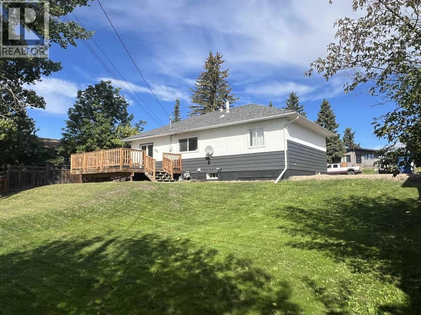 10515 104 AVENUE, Fort St. John, photo 5