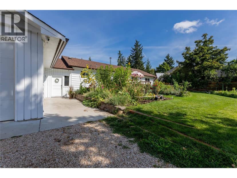 1441 20 Avenue SE Unit# 7, Salmon Arm