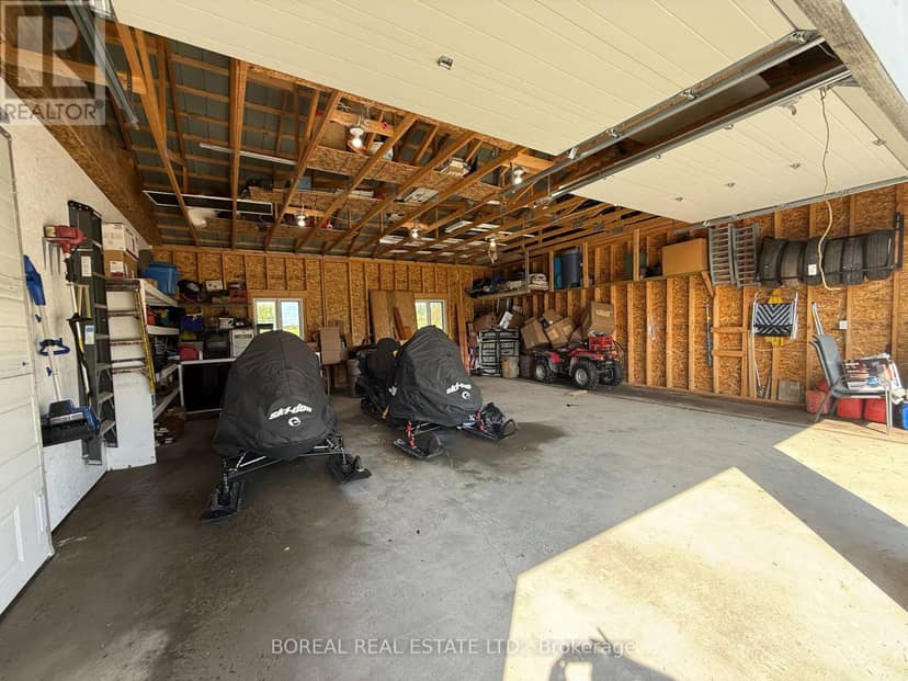 1363 Hwy 652 — photo 18 of 40