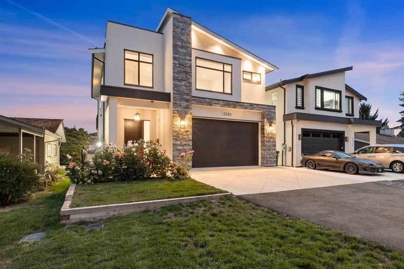 2330 CASCADE STREET, Abbotsford