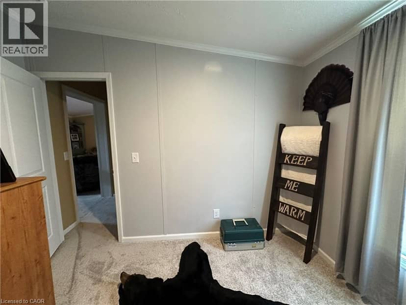 14 COPPER BEECH Drive — photo 38 of 40