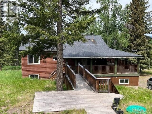 6108 LONE BUTTE HORSE LAKE ROAD, 100 Mile House, photo 2