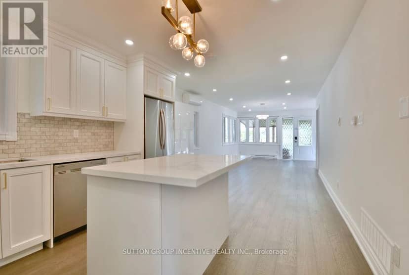 1556 Houston Avenue — photo 21 of 33