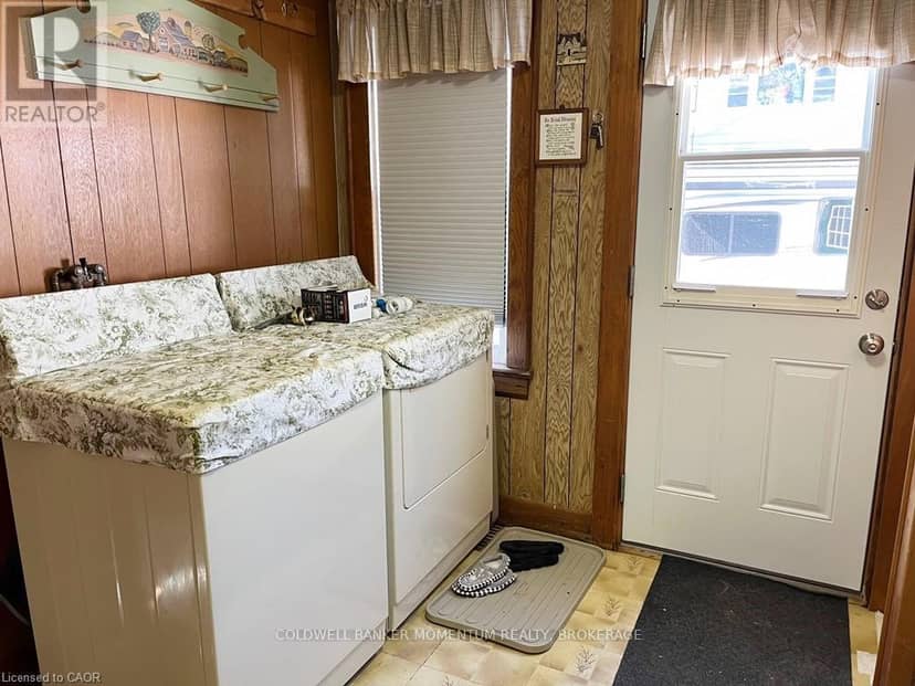 1-5 Priddle Drive — photo 11 of 18