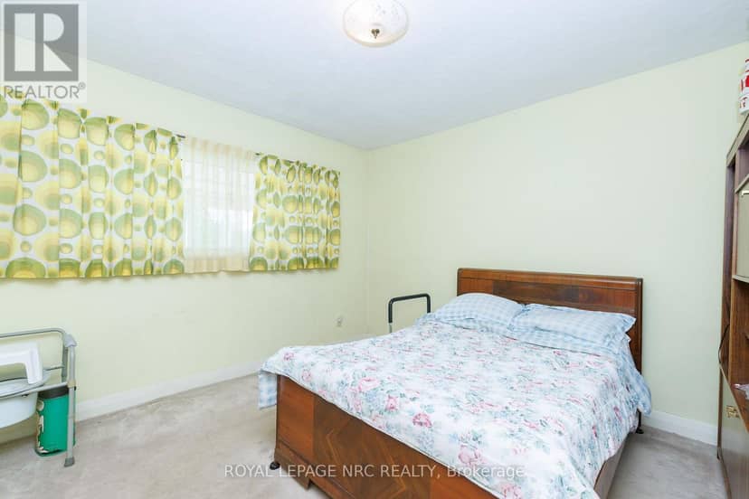 280 Kingsway Street — photo 19 of 40