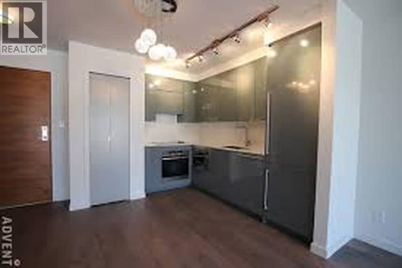 810 161 W GEORGIA STREET, Vancouver, photo 3