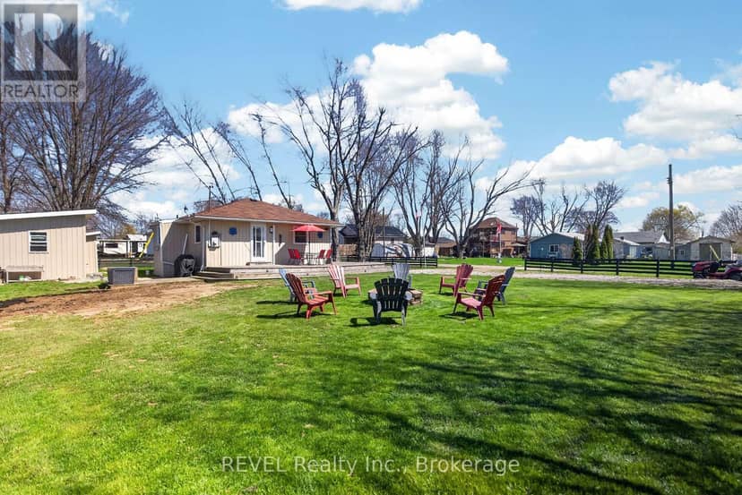 11 Walter Drive — photo 26 of 40