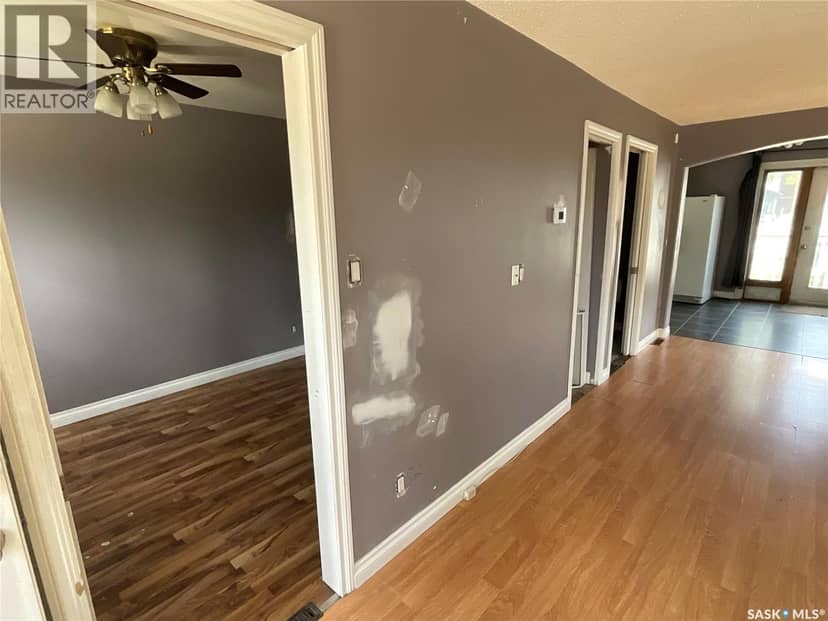 810 O Avenue S, Saskatoon, photo 3