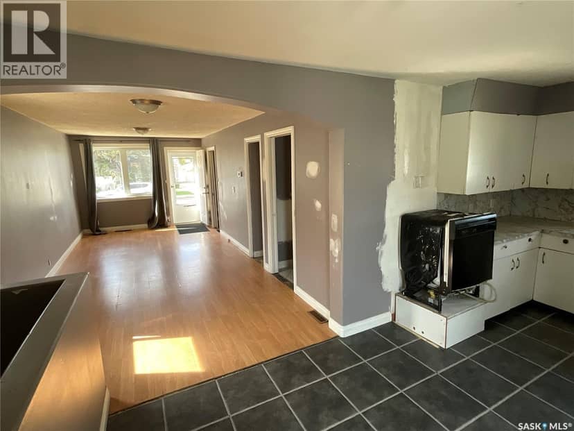810 O Avenue S, Saskatoon, photo 8