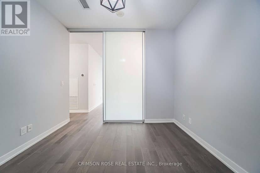 335 - 1830 Bloor Street W — photo 26 of 40