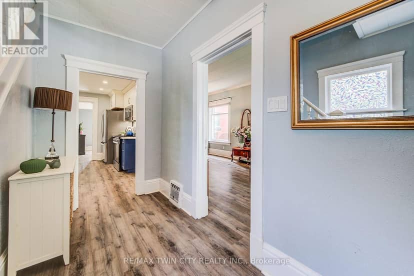 96 Home Street — photo 6 of 31