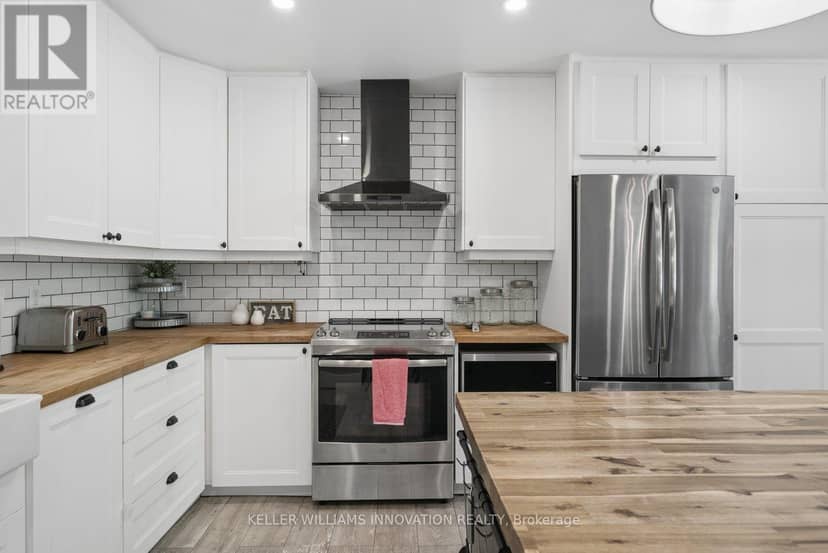 371 Skene Road — photo 12 of 40