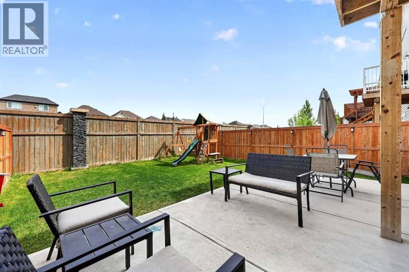 293 Windrow Crescent SW — photo 13 of 40