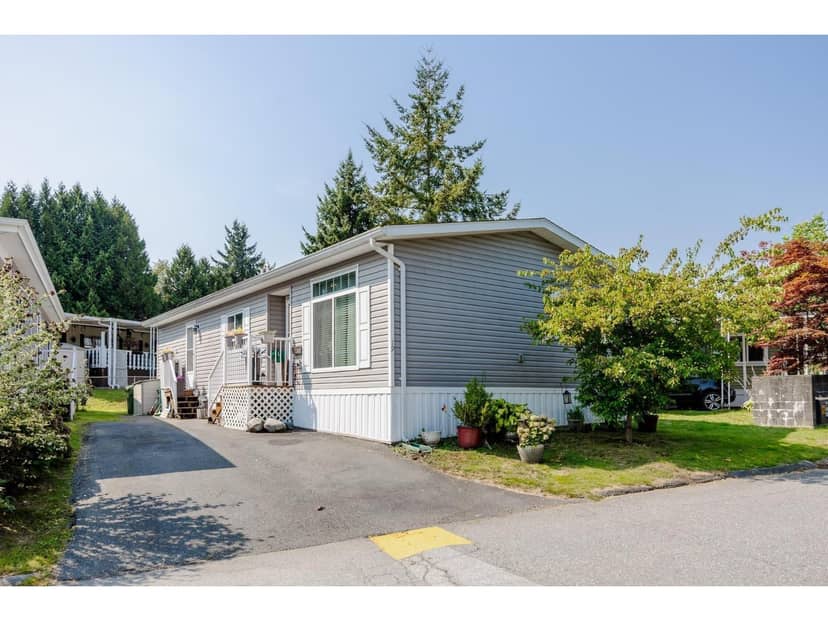 19 8220 KING GEORGE BOULEVARD, Surrey