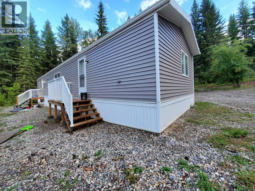 2630 ROBERTA ROAD, Quesnel