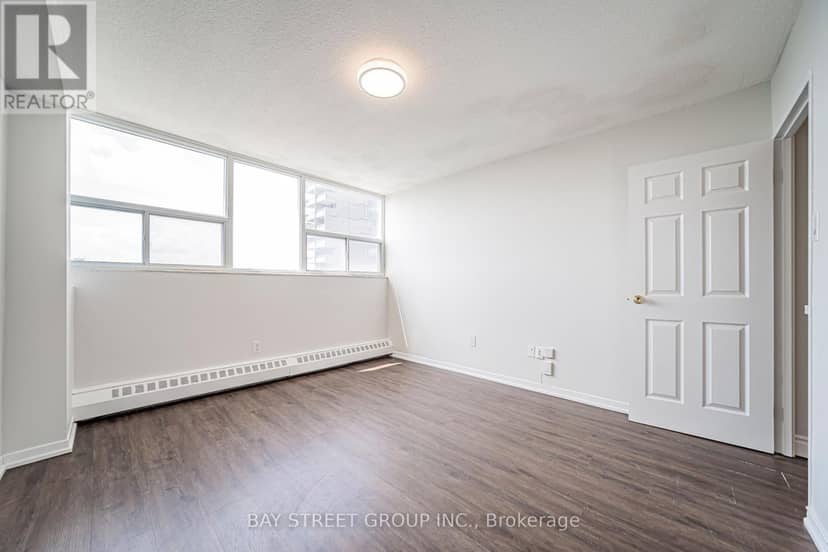 1401 - 4101 Sheppard Avenue E — photo 22 of 32