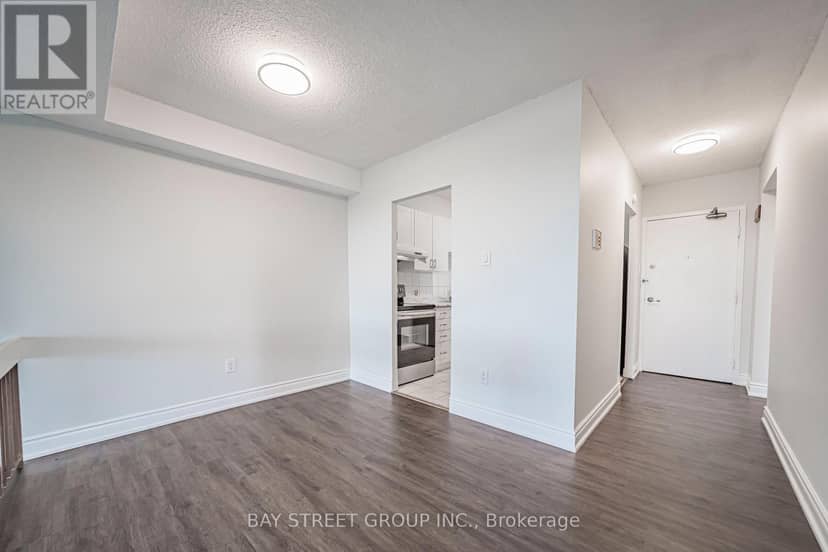 1401 - 4101 Sheppard Avenue E — photo 8 of 32