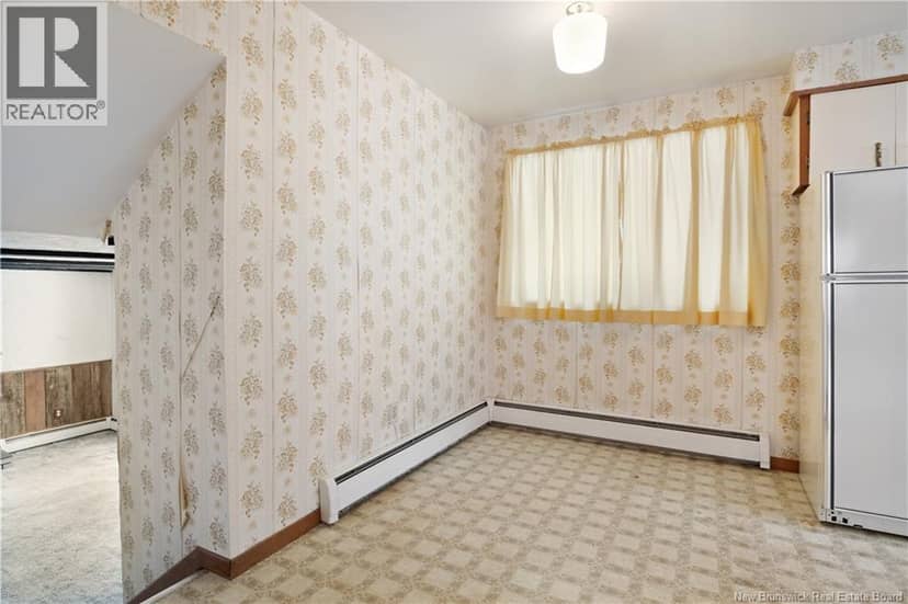 69 Chandler Crescent — photo 12 of 39